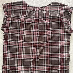 Hi-low top, brown -pink plaid